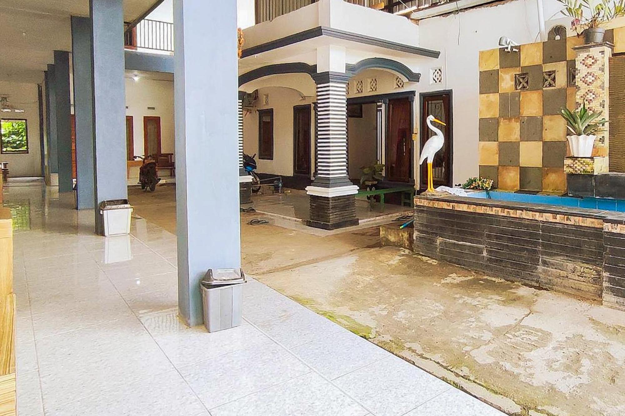 Reddoorz Syariah At Penginapan Eby Padang ภายนอก รูปภาพ